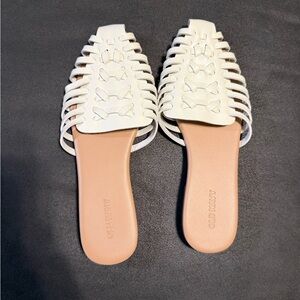 Old Navy Women's Cream Mules